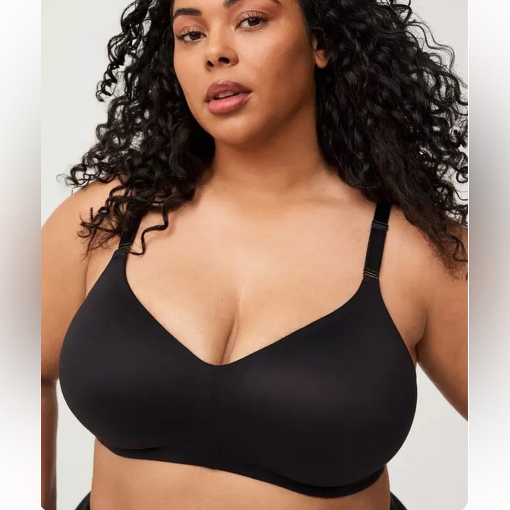 🆕 TORRID Women's Black Wire Free Full Coverage Bra! 360•Smoothing! 44G NEWw/Tags
